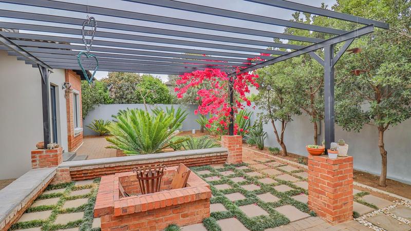 3 Bedroom Property for Sale in Midstream Estate Gauteng