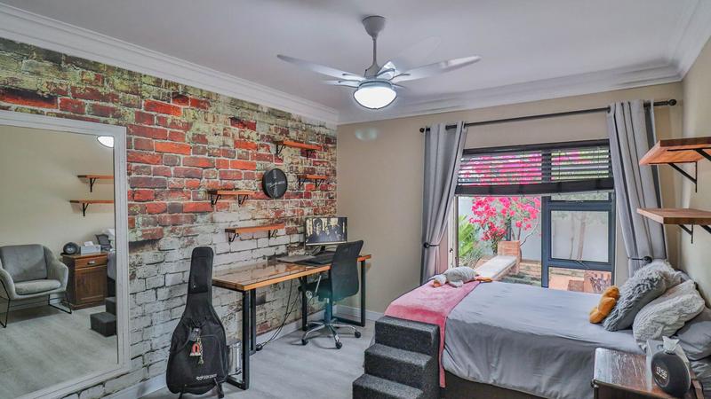 3 Bedroom Property for Sale in Midstream Estate Gauteng