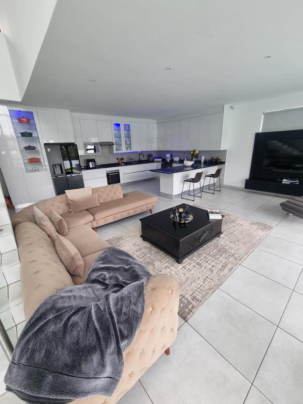 4 Bedroom Property for Sale in Linksfield Gauteng
