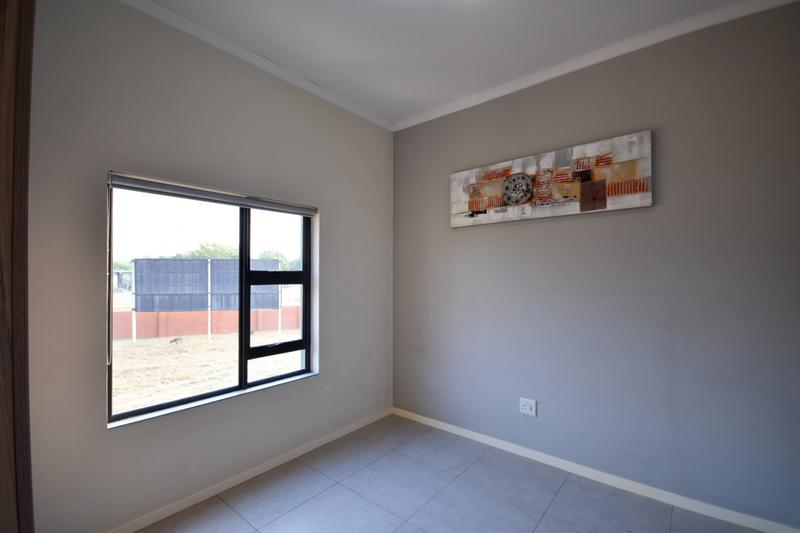 To Let 2 Bedroom Property for Rent in Golden Fields Estate Gauteng