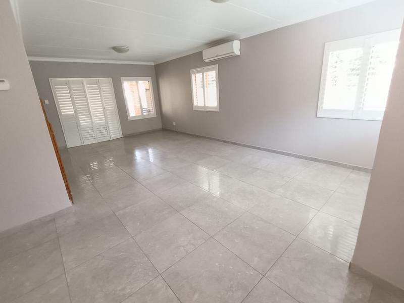 3 Bedroom Property for Sale in Ruimsig Gauteng