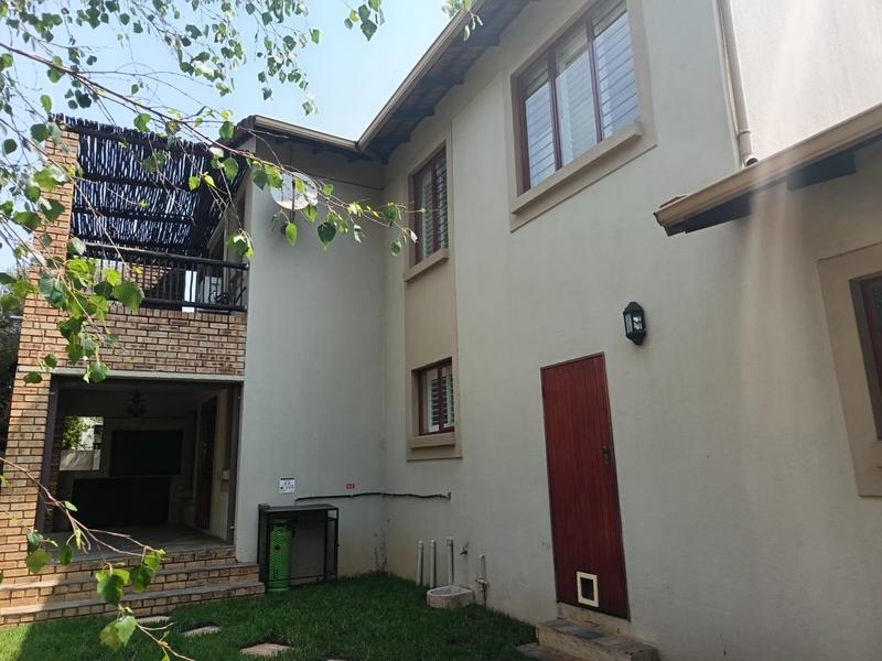 3 Bedroom Property for Sale in Ruimsig Gauteng