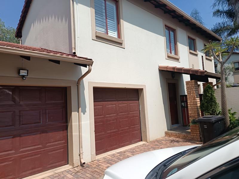 3 Bedroom Property for Sale in Ruimsig Gauteng