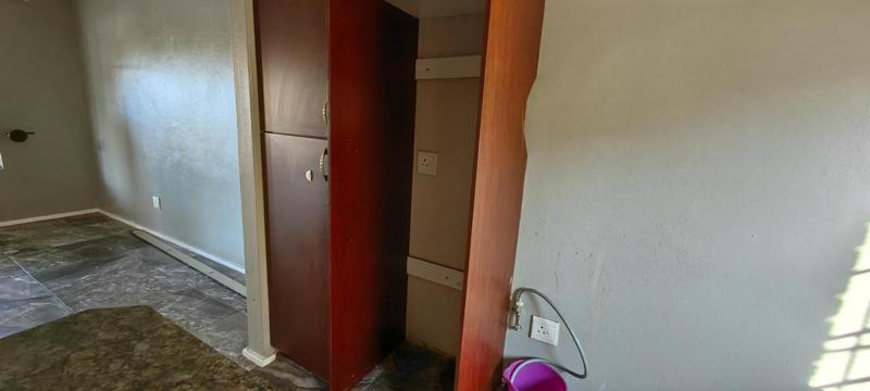 To Let 2 Bedroom Property for Rent in Erand Gardens Gauteng
