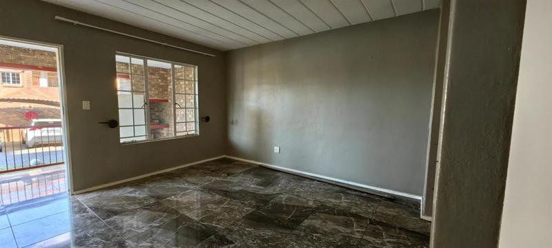 To Let 2 Bedroom Property for Rent in Erand Gardens Gauteng