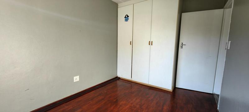 To Let 2 Bedroom Property for Rent in Erand Gardens Gauteng