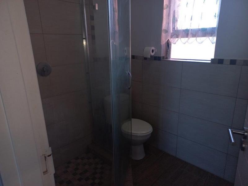 To Let 1 Bedroom Property for Rent in Eden Glen Gauteng