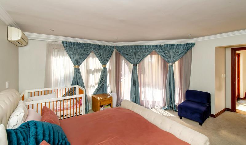 4 Bedroom Property for Sale in Bedfordview Gauteng