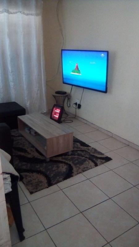 To Let 2 Bedroom Property for Rent in Ebony Park Gauteng