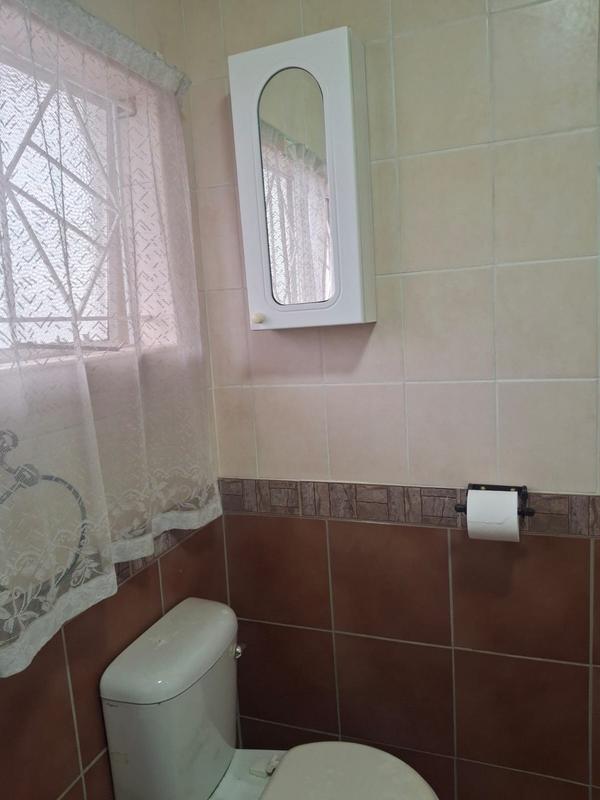 To Let 2 Bedroom Property for Rent in Pretoria North Gauteng