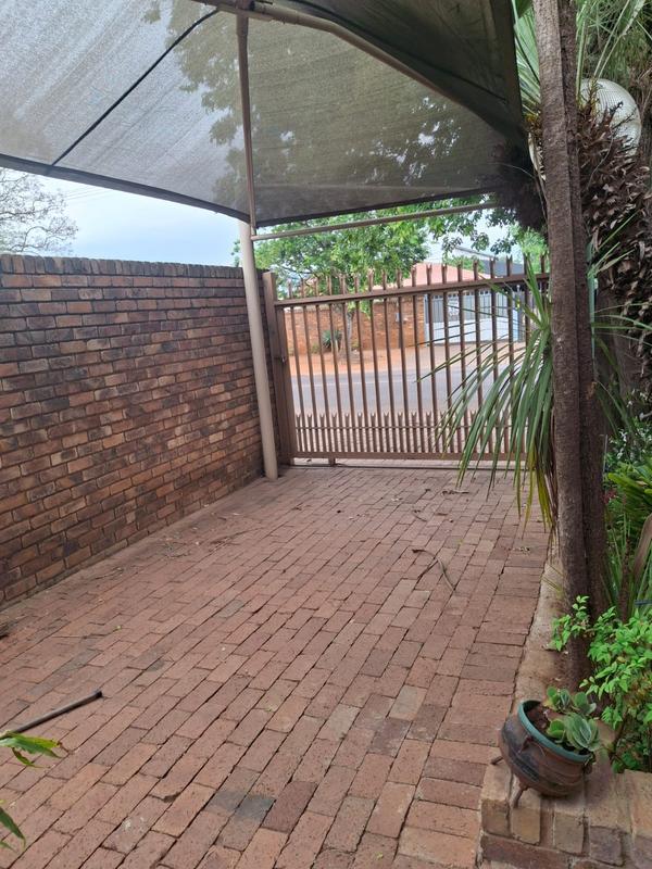 To Let 2 Bedroom Property for Rent in Pretoria North Gauteng