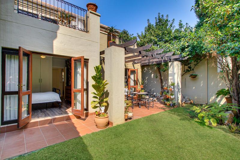 3 Bedroom Property for Sale in Lonehill Gauteng