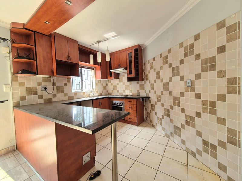 2 Bedroom Property for Sale in Pierre Van Ryneveld Gauteng