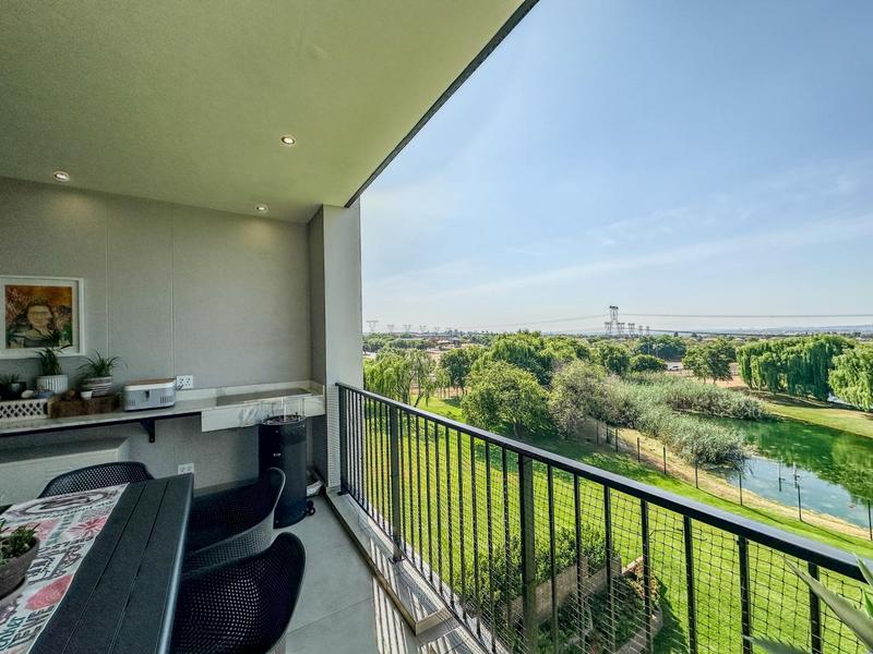To Let 2 Bedroom Property for Rent in Ascend to Midstream Gauteng