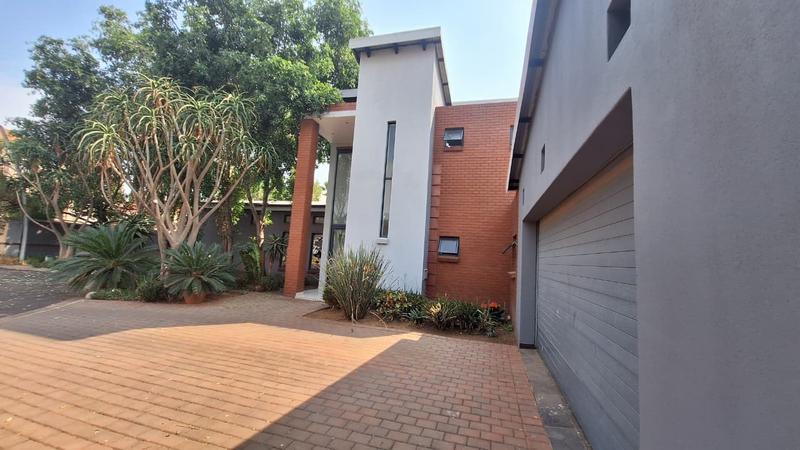 4 Bedroom Property for Sale in Midlands Estate Gauteng
