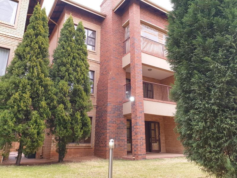 To Let 2 Bedroom Property for Rent in Honeydew Gauteng