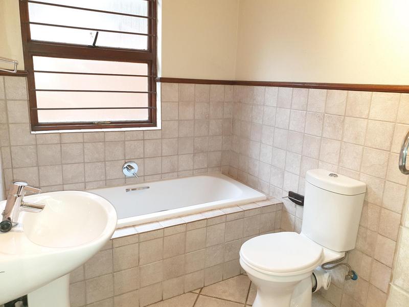 To Let 2 Bedroom Property for Rent in Honeydew Gauteng