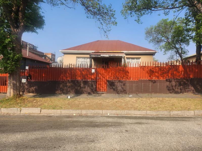 3 Bedroom Property for Sale in Rosettenville Gauteng
