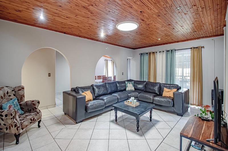 4 Bedroom Property for Sale in Magalieskruin Gauteng