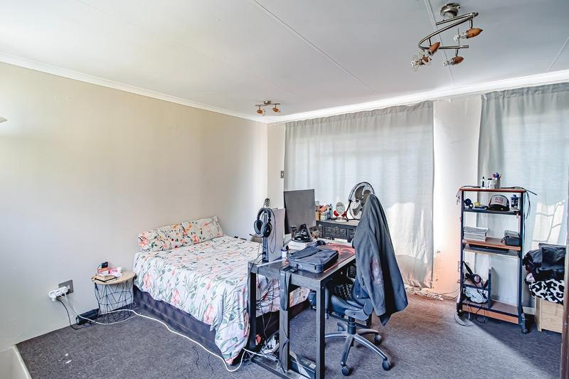 4 Bedroom Property for Sale in Magalieskruin Gauteng