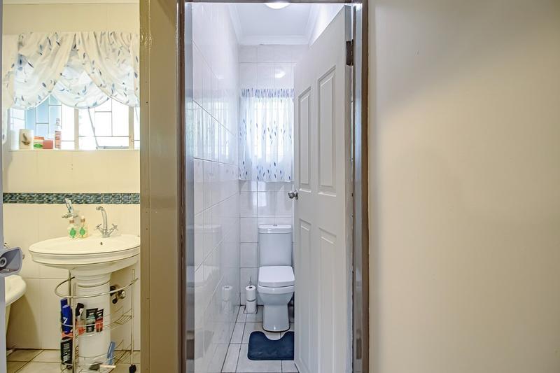 4 Bedroom Property for Sale in Magalieskruin Gauteng