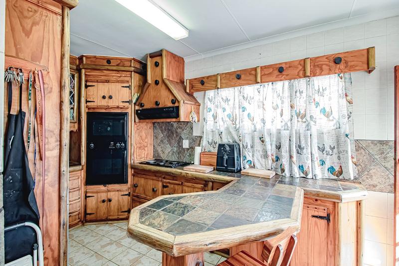 4 Bedroom Property for Sale in Magalieskruin Gauteng