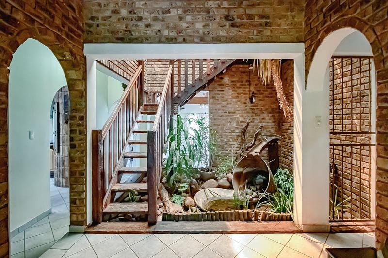 5 Bedroom Property for Sale in Wonderboom Gauteng