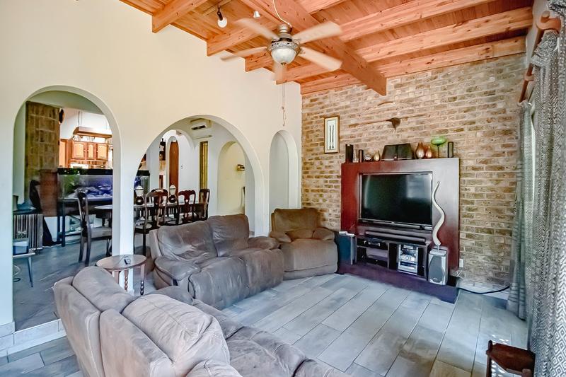 5 Bedroom Property for Sale in Wonderboom Gauteng