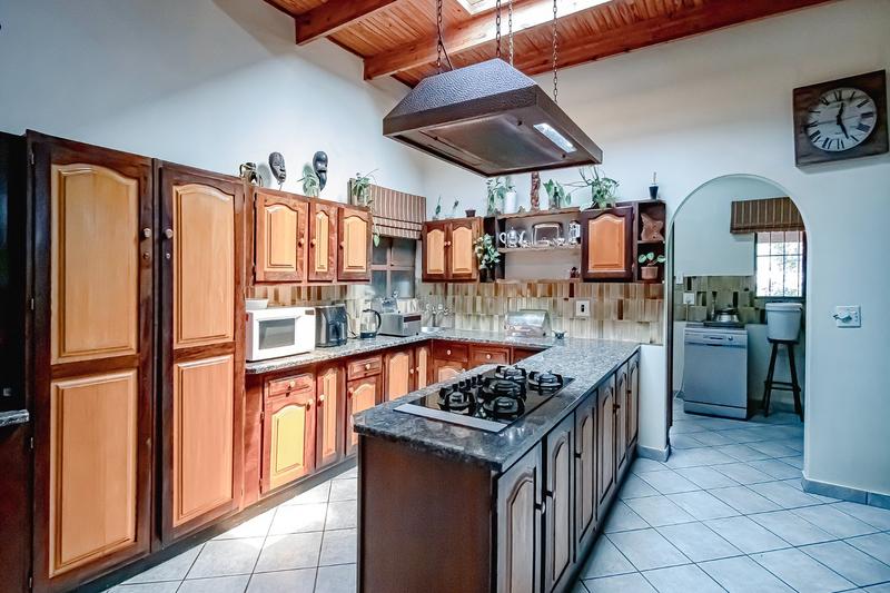 5 Bedroom Property for Sale in Wonderboom Gauteng