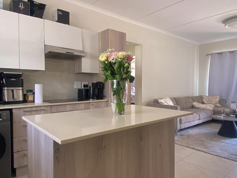 To Let 2 Bedroom Property for Rent in Randpark Ridge Gauteng