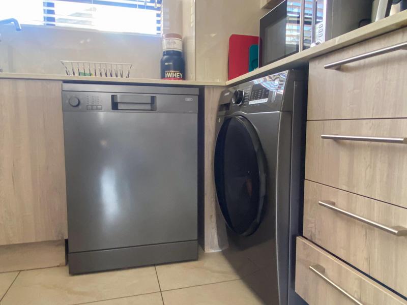 To Let 2 Bedroom Property for Rent in Randpark Ridge Gauteng