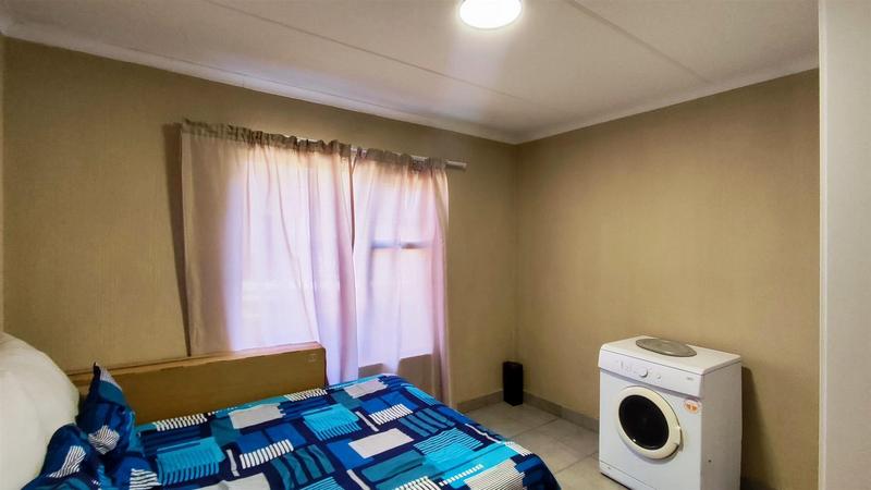 2 Bedroom Property for Sale in Pomona Gauteng