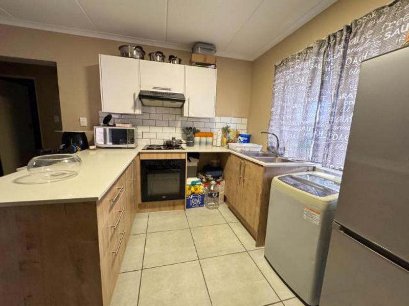 2 Bedroom Property for Sale in Pomona Gauteng