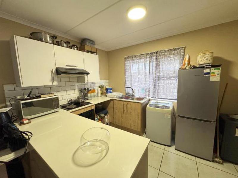 2 Bedroom Property for Sale in Pomona Gauteng