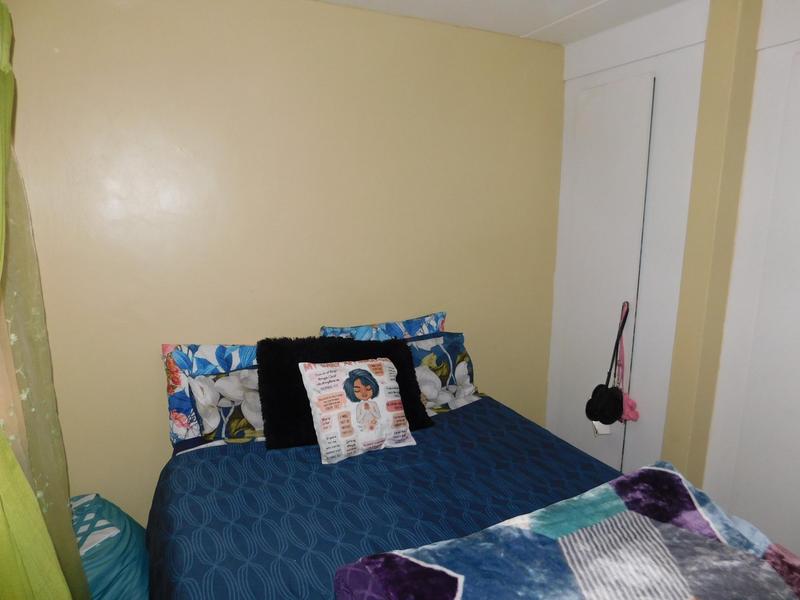 1 Bedroom Property for Sale in Grand Central Gauteng