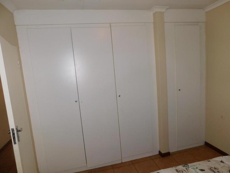1 Bedroom Property for Sale in Grand Central Gauteng