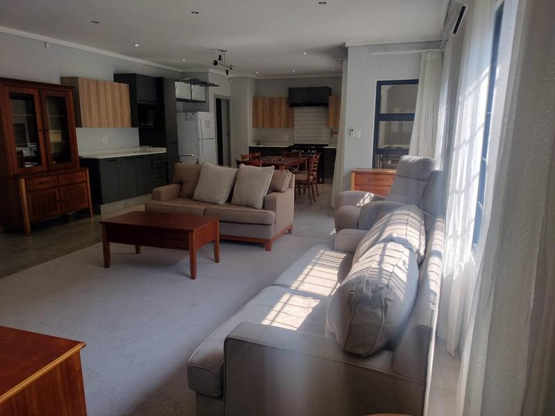 To Let 4 Bedroom Property for Rent in Waterkloof A H Gauteng