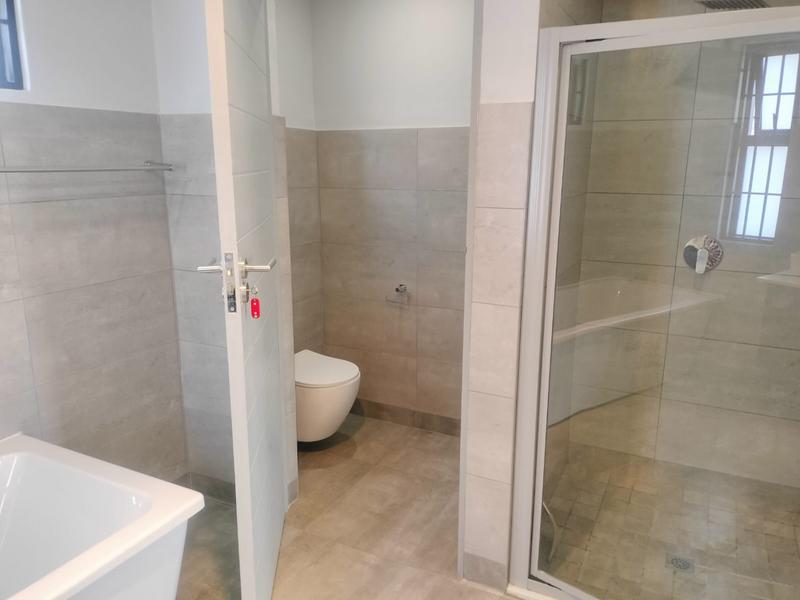 To Let 4 Bedroom Property for Rent in Waterkloof A H Gauteng