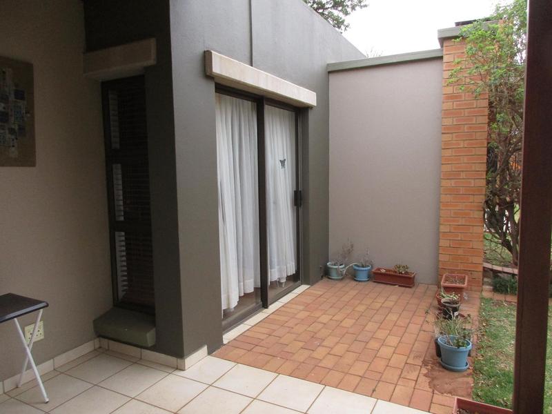 To Let 1 Bedroom Property for Rent in Retire at Midstream Gauteng