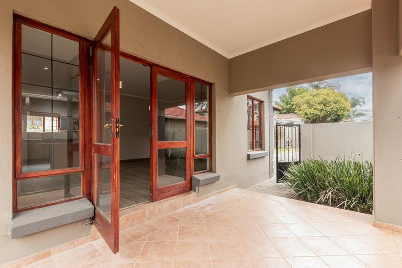 3 Bedroom Property for Sale in Ruimsig Gauteng