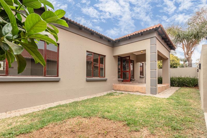 3 Bedroom Property for Sale in Ruimsig Gauteng