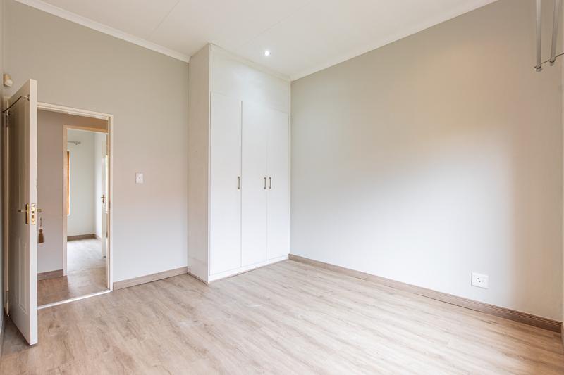 3 Bedroom Property for Sale in Ruimsig Gauteng