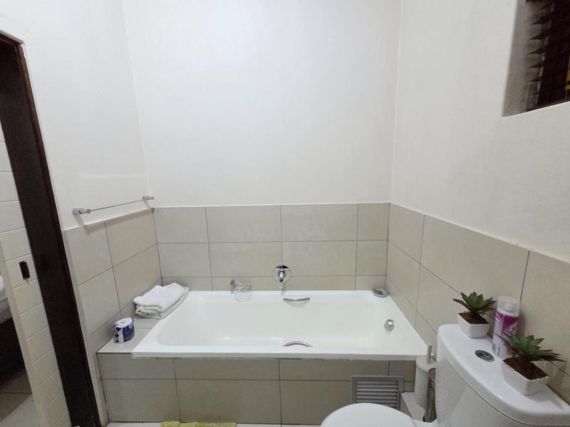 To Let 2 Bedroom Property for Rent in Jackal Creek Golf Estate Gauteng