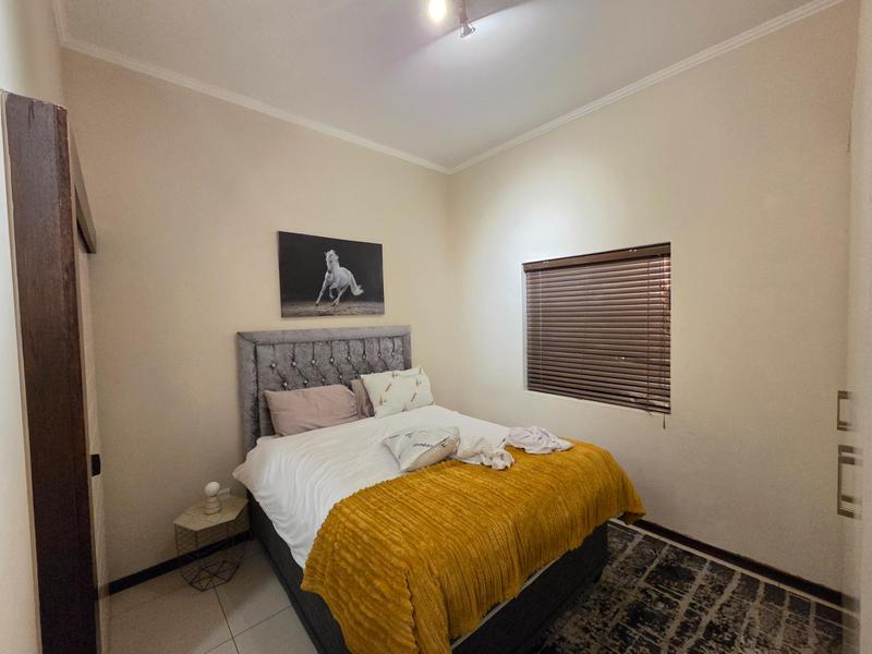 To Let 2 Bedroom Property for Rent in Jackal Creek Golf Estate Gauteng