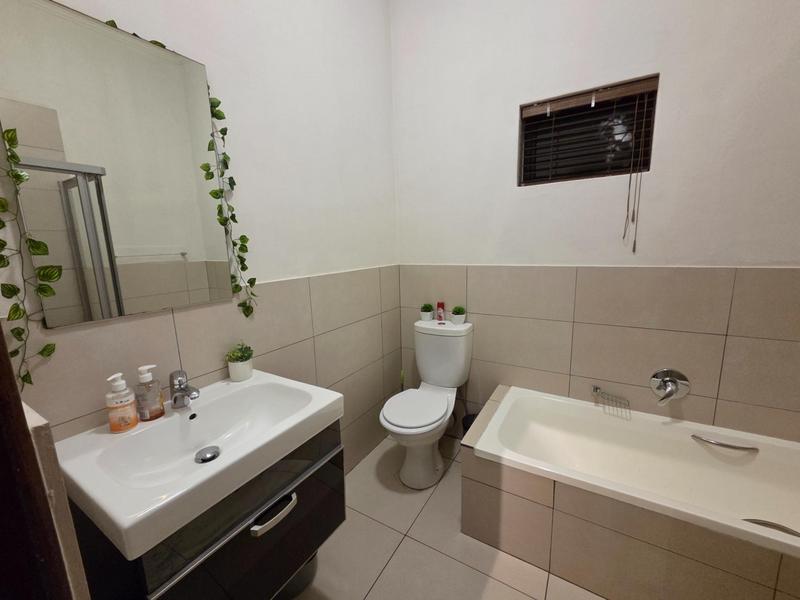 To Let 2 Bedroom Property for Rent in Jackal Creek Golf Estate Gauteng