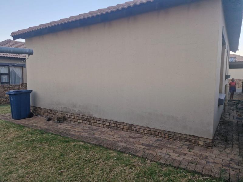 0 Bedroom Property for Sale in Chantelle Gauteng