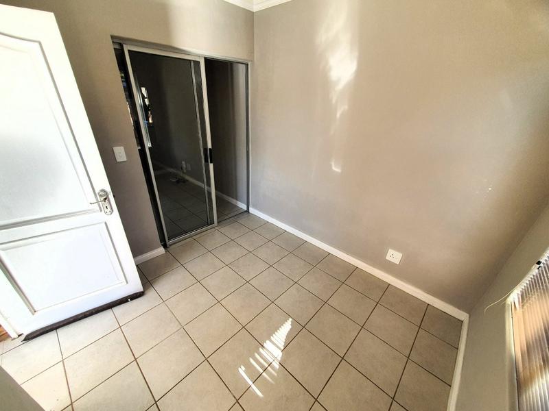 2 Bedroom Property for Sale in Montana Gauteng