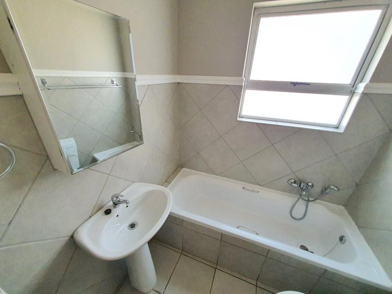 2 Bedroom Property for Sale in Montana Gauteng
