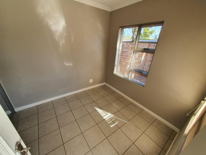 2 Bedroom Property for Sale in Montana Gauteng