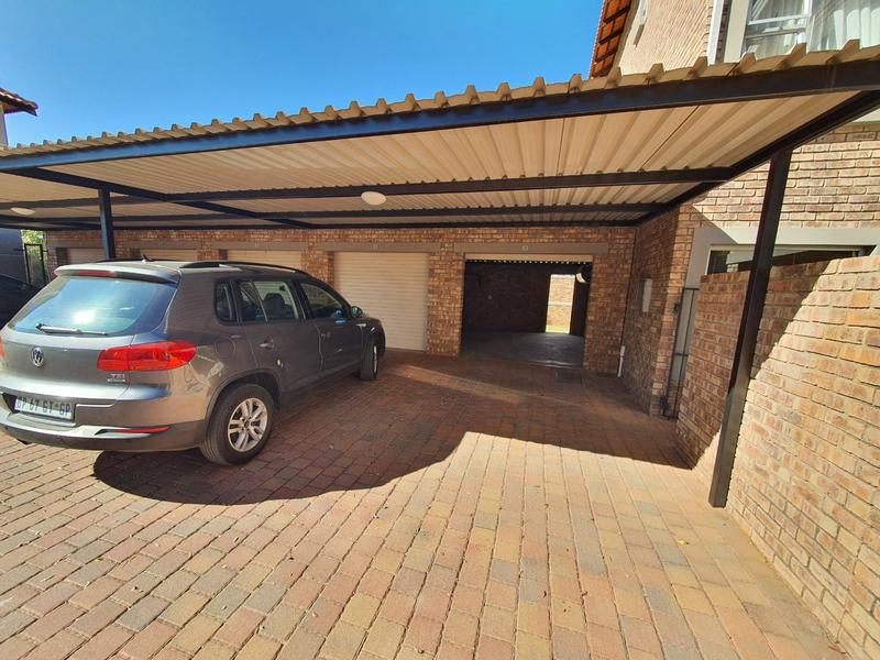 2 Bedroom Property for Sale in Montana Gauteng